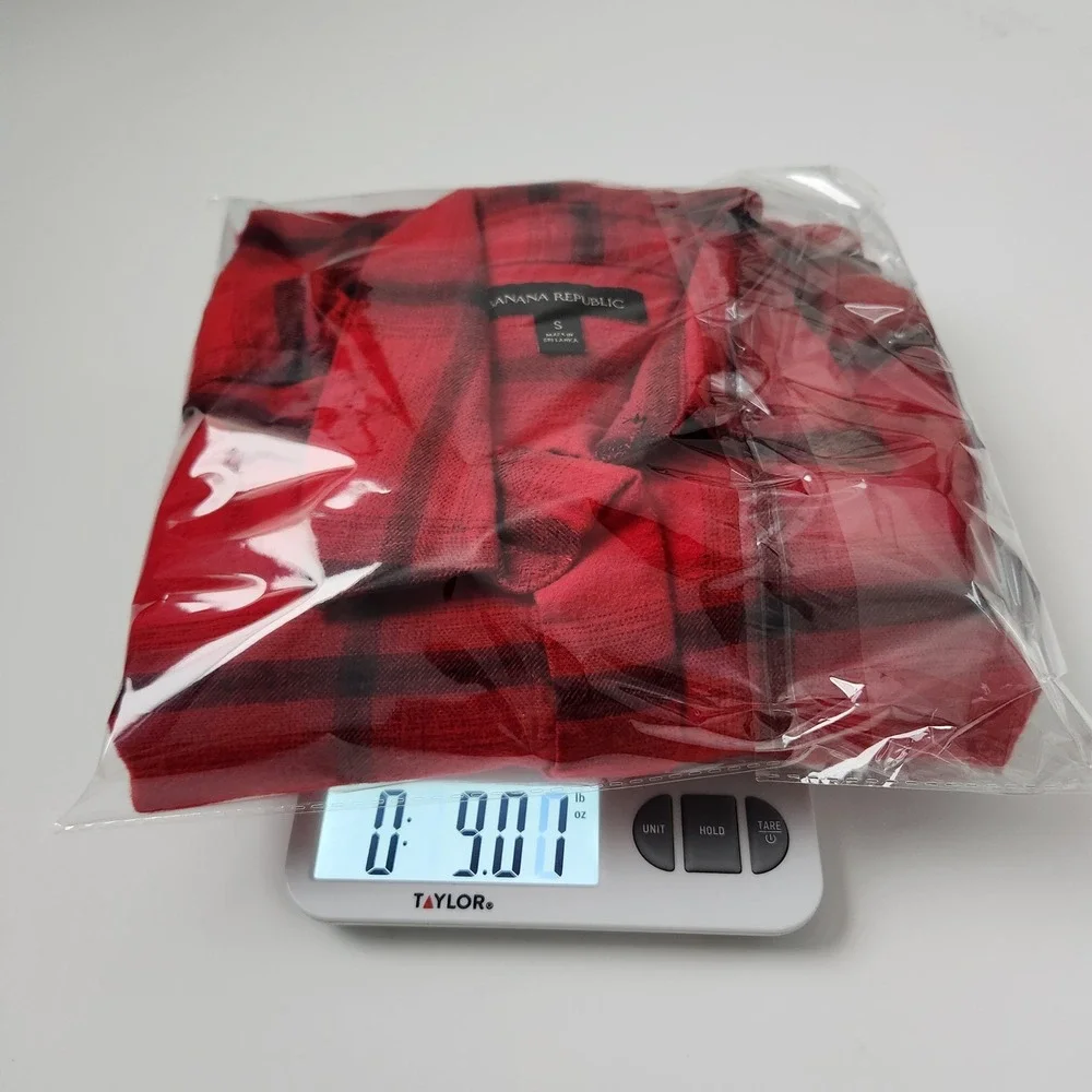 Banana Republic Mens Red Black‎ Plaid Flannel Button Up Shirt Size S